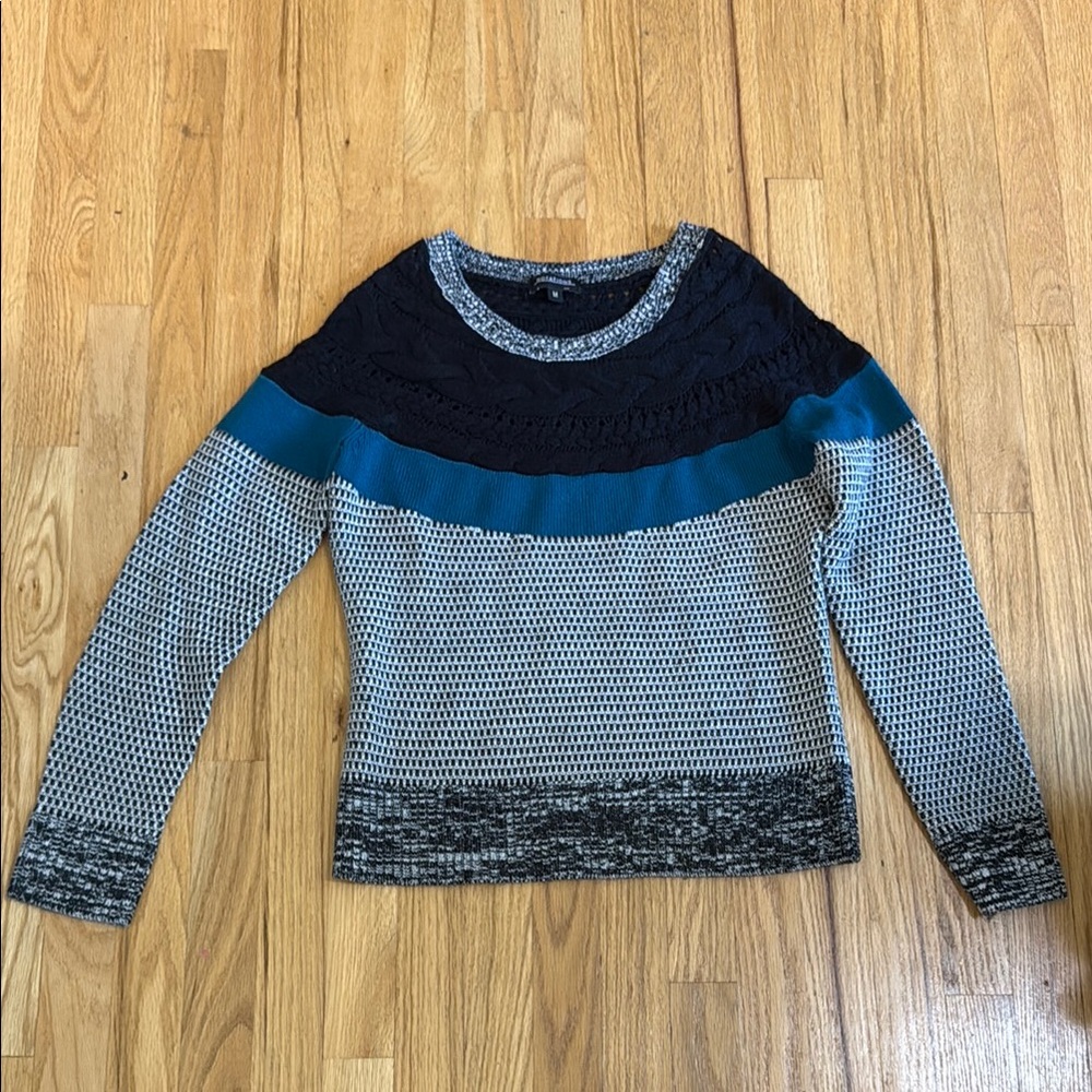 Notations Women's Sweater in Blue and Gray